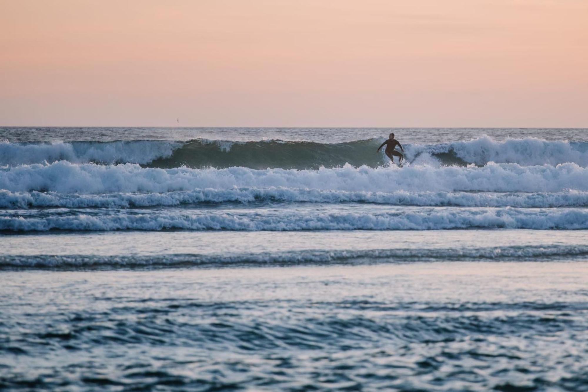Hotel Casa Da Mata Surfhouse à Costa da Caparica Extérieur photo